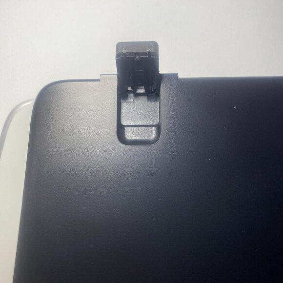 Logitech K800 Illuminated Wireless Keyboard **FOR PARTS** No Dongle See Desc - Picture 6 of 8